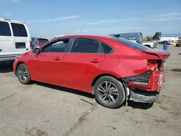 3KPF24AD1RE699009 2024 KIA FORTE - Image 2