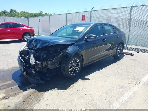 3KPF24AD1RE699432 2024 KIA FORTE - Image 2