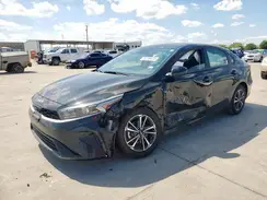 3KPF24AD1RE707996 2024 KIA FORTE
