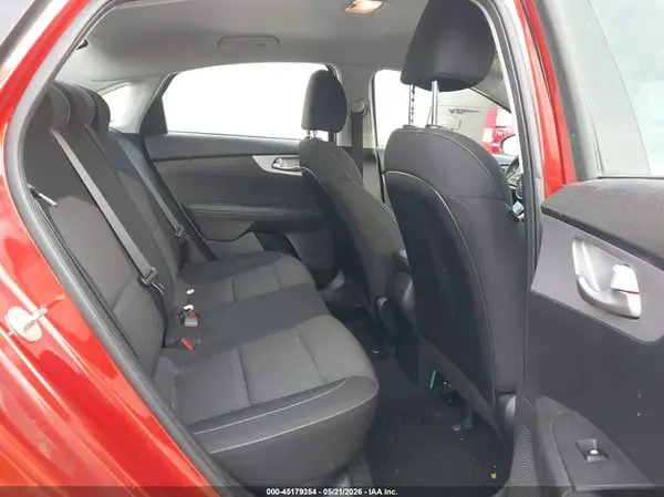3KPF24AD1RE708372 2024 KIA FORTE - Image 8