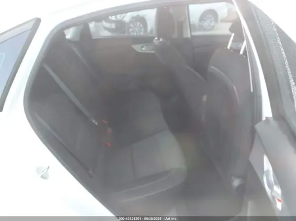 3KPF24AD1RE709750 2024 KIA FORTE - Image 8