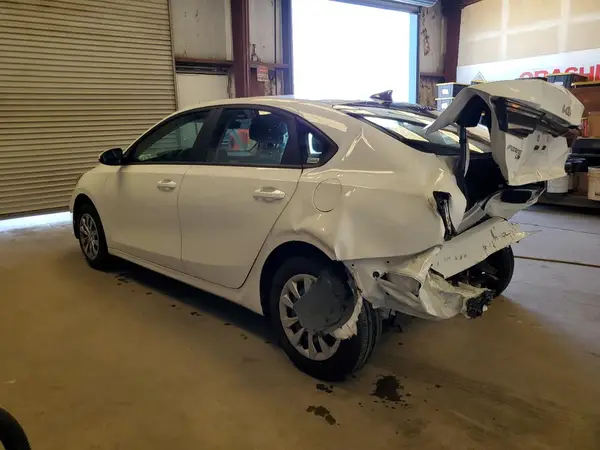 3KPF24AD1RE710378 2024 KIA FORTE - Image 2