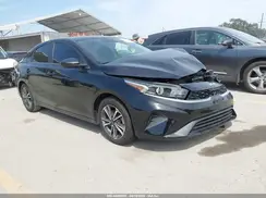3KPF24AD1RE713667 2024 KIA FORTE