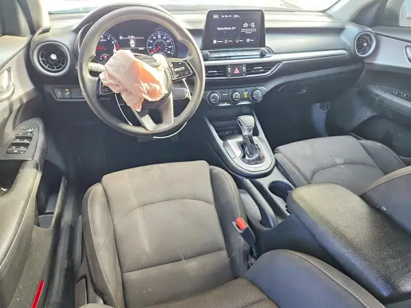 3KPF24AD1RE714768 2024 KIA FORTE - Image 8