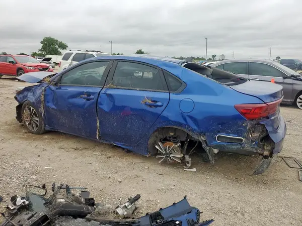 3KPF24AD1RE715340 2024 KIA FORTE - Image 2