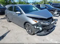 3KPF24AD1RE720358 2024 KIA FORTE