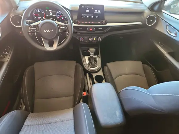 3KPF24AD1RE723339 2024 KIA FORTE - Image 8