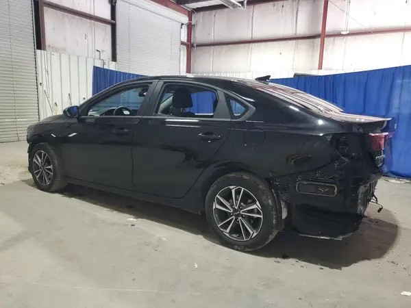 3KPF24AD1RE724491 2024 KIA FORTE - Image 2