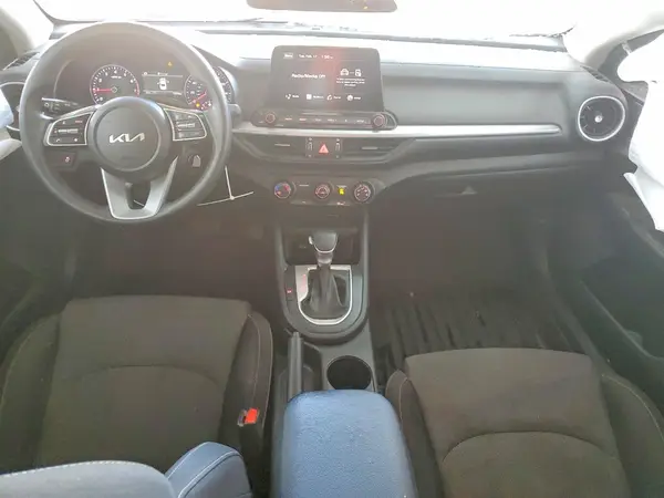 3KPF24AD1RE724619 2024 KIA FORTE - Image 8