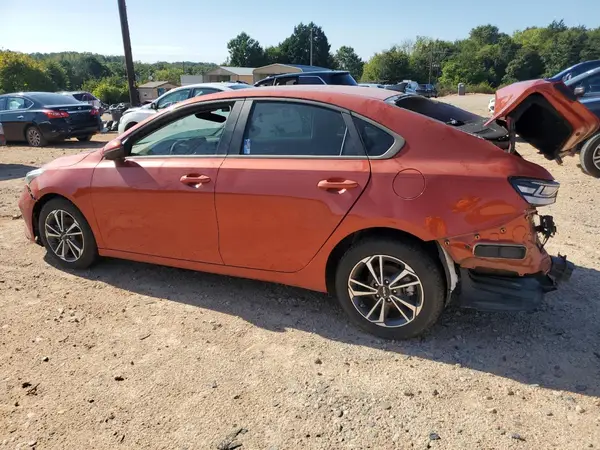 3KPF24AD1RE729822 2024 KIA FORTE - Image 2