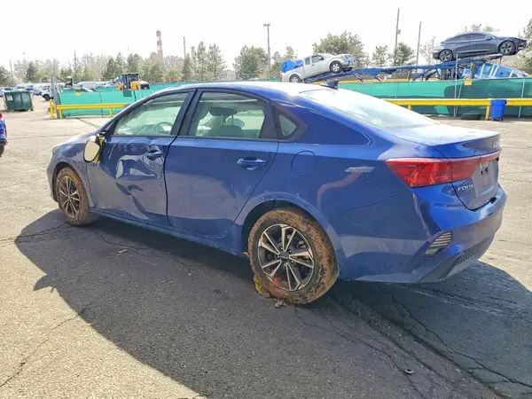 3KPF24AD1RE730548 2024 KIA FORTE - Image 2