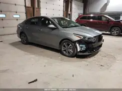 3KPF24AD1RE733031 2024 KIA FORTE