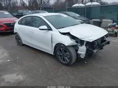3KPF24AD1RE735524 2024 KIA FORTE