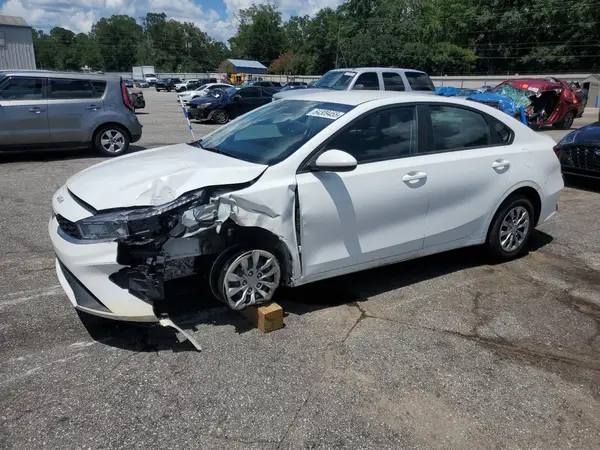 3KPF24AD1RE736687 2024 KIA FORTE - Image 1