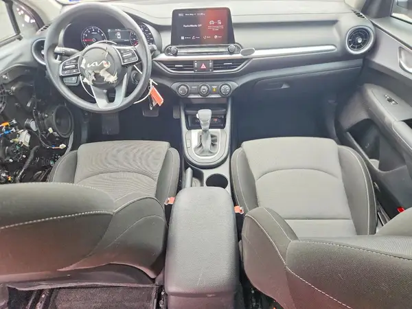 3KPF24AD1RE737080 2024 KIA FORTE - Image 8