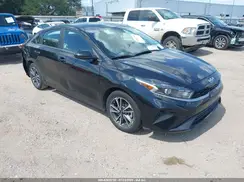 3KPF24AD1RE741372 2024 KIA FORTE