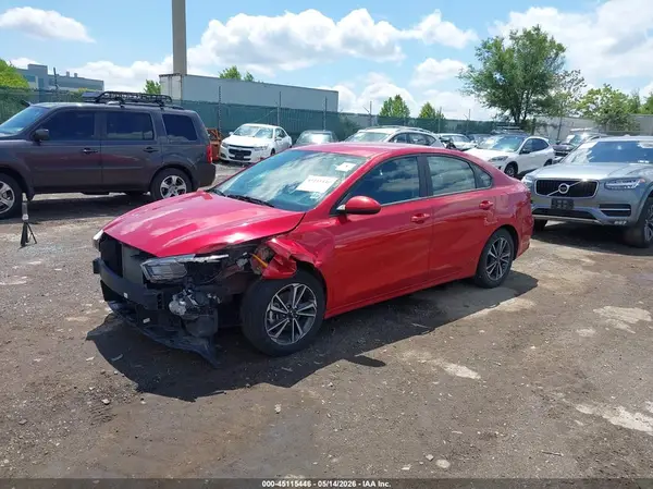 3KPF24AD1RE745325 2024 KIA FORTE - Image 2
