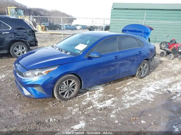 3KPF24AD1RE745888 2024 KIA FORTE - Image 2