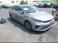 3KPF24AD1RE748029 2024 KIA FORTE