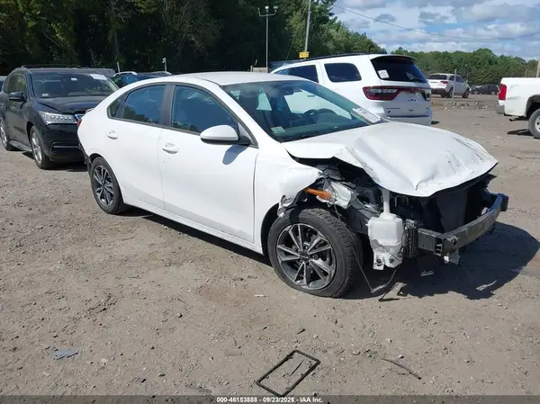 3KPF24AD1RE752923 2024 KIA FORTE - Image 1