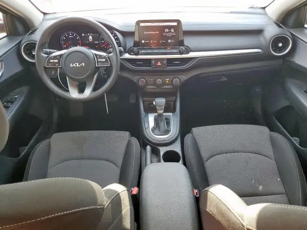 3KPF24AD1RE755417 2024 KIA FORTE - Image 8
