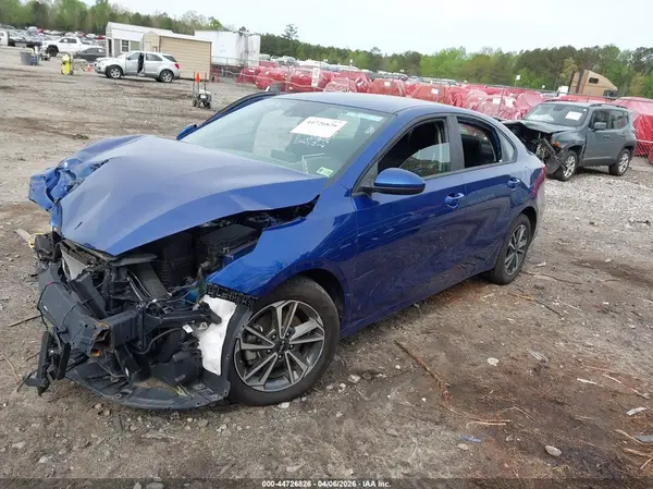 3KPF24AD1RE762545 2024 KIA FORTE - Image 2