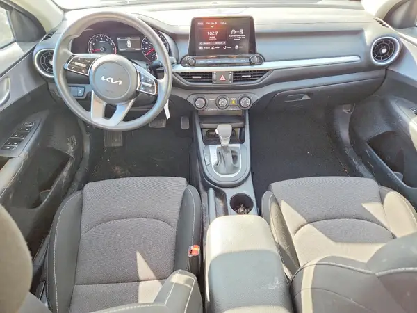 3KPF24AD1RE769401 2024 KIA FORTE - Image 8