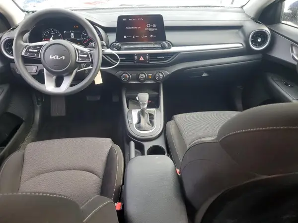 3KPF24AD1RE769754 2024 KIA FORTE - Image 8