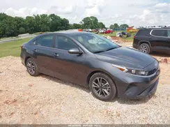 3KPF24AD1RE770631 2024 KIA FORTE