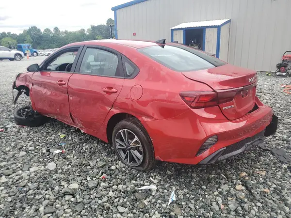 3KPF24AD1RE778342 2024 KIA FORTE - Image 2