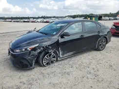 3KPF24AD1RE785274 2024 KIA FORTE