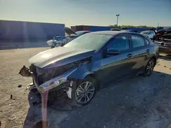 3KPF24AD1RE785582 2024 KIA FORTE