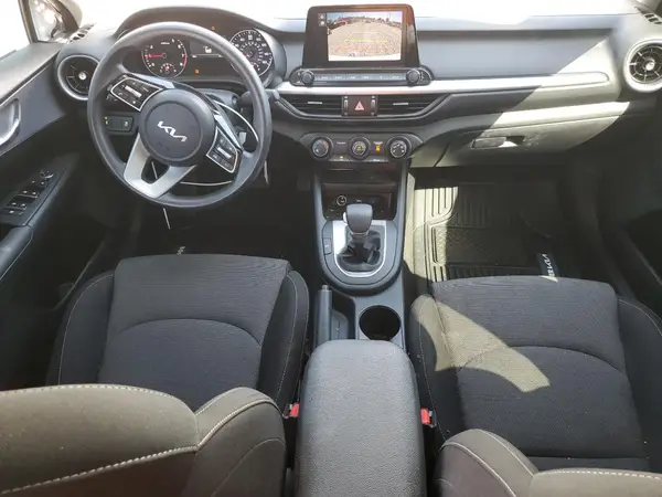 3KPF24AD1RE786859 2024 KIA FORTE - Image 8