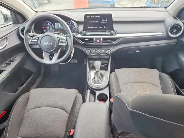 3KPF24AD1RE787624 2024 KIA FORTE - Image 8