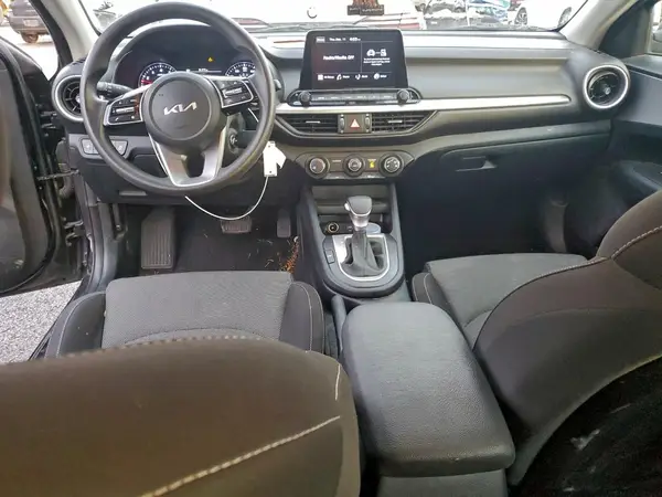3KPF24AD1RE790958 2024 KIA FORTE - Image 8