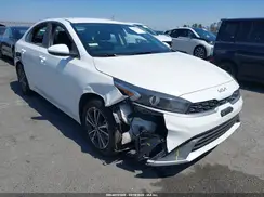 3KPF24AD1RE791768 2024 KIA FORTE
