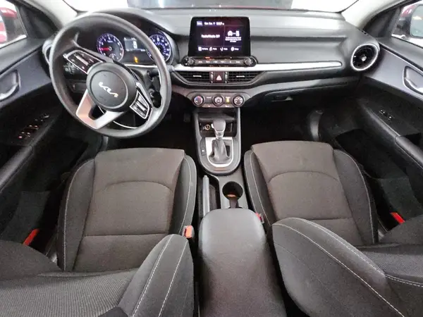 3KPF24AD1RE793181 2024 KIA FORTE - Image 8