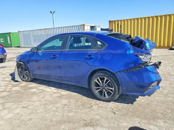 3KPF24AD1RE808035 2024 KIA FORTE - Image 2