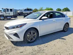 3KPF24AD1RE812456 2024 KIA FORTE