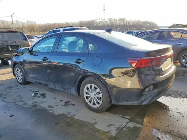 3KPF24AD1RE814644 2024 KIA FORTE - Image 2