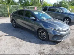 3KPF24AD1RE816913 2024 KIA FORTE
