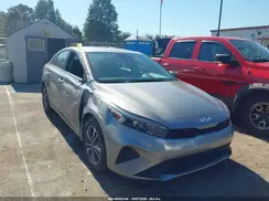 3KPF24AD1RE817964 2024 KIA FORTE