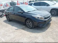 3KPF24AD1RE818905 2024 KIA FORTE