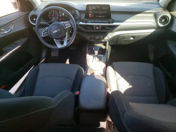 3KPF24AD1RE820346 2024 KIA FORTE - Image 8