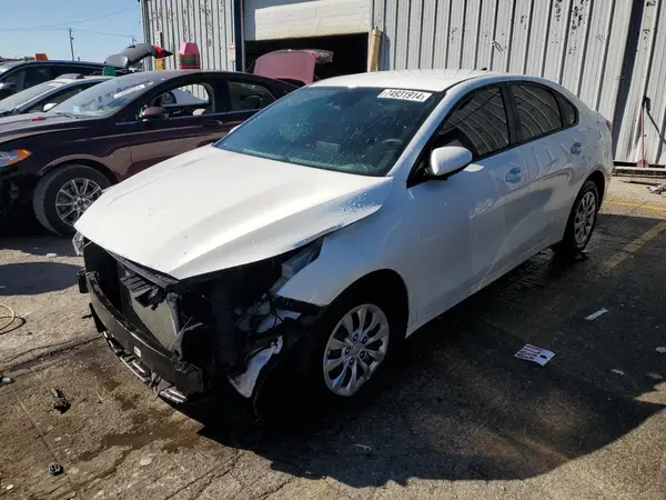3KPF24AD1RE822713 2024 KIA FORTE - Image 1