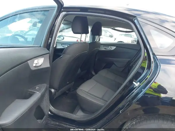 3KPF24AD1RE825837 2024 KIA FORTE - Image 8