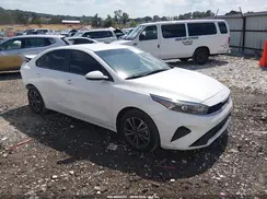 3KPF24AD1RE826874 2024 KIA FORTE