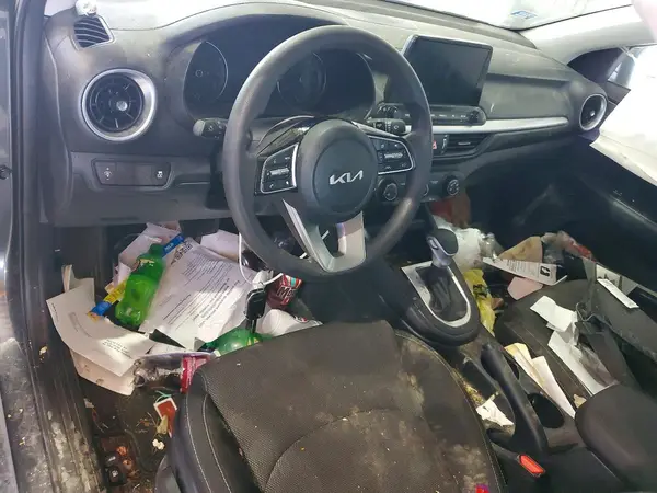 3KPF24AD1RE829757 2024 KIA FORTE - Image 8