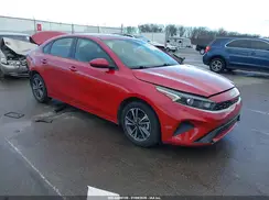 3KPF24AD1RE836904 2024 KIA FORTE