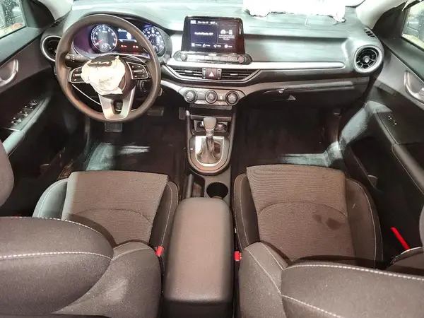 3KPF24AD1RE837471 2024 KIA FORTE - Image 8